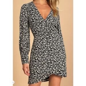 Lulu's NWT Fall Into You Black Floral Print Long Sleeve Faux-Wrap Dress Size XL